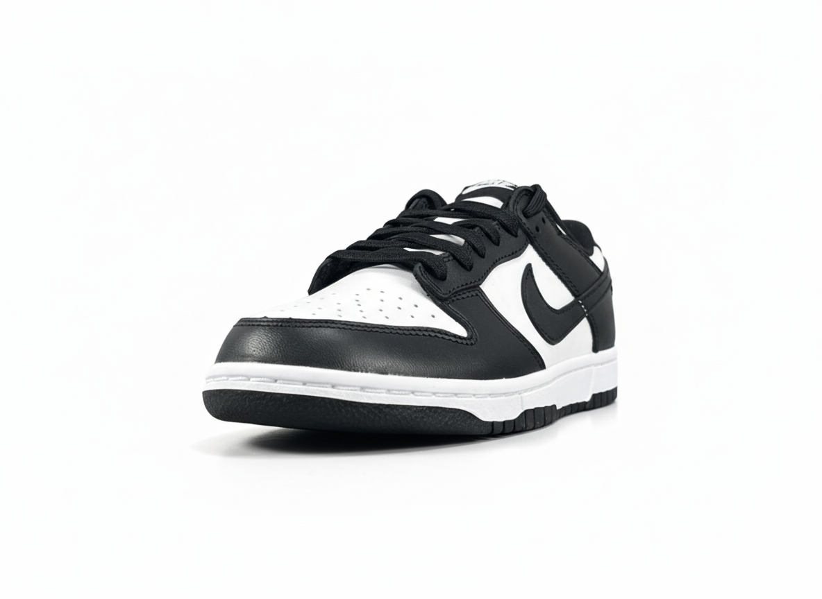 Monochrome Street Low