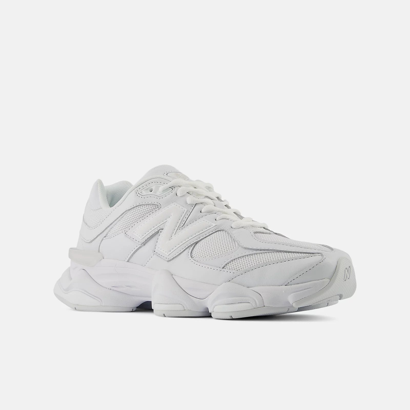 9060 Pure White Edition