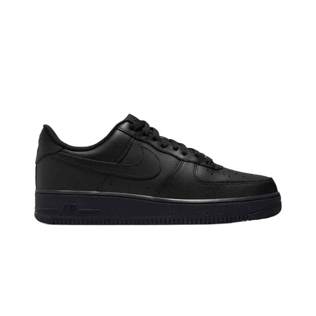 Timeless All Black Classic