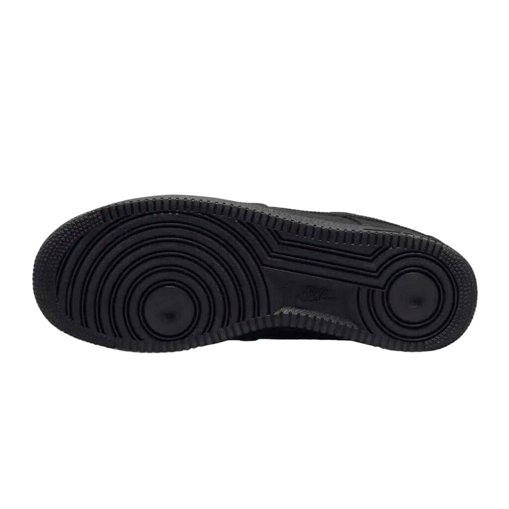 Timeless All Black Classic