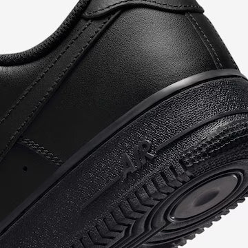 Timeless All Black Classic